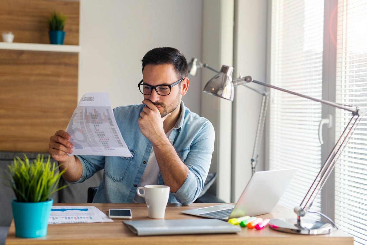 Invoice Process Automation: Speed Up Billing and Improve Cash Flow With AI